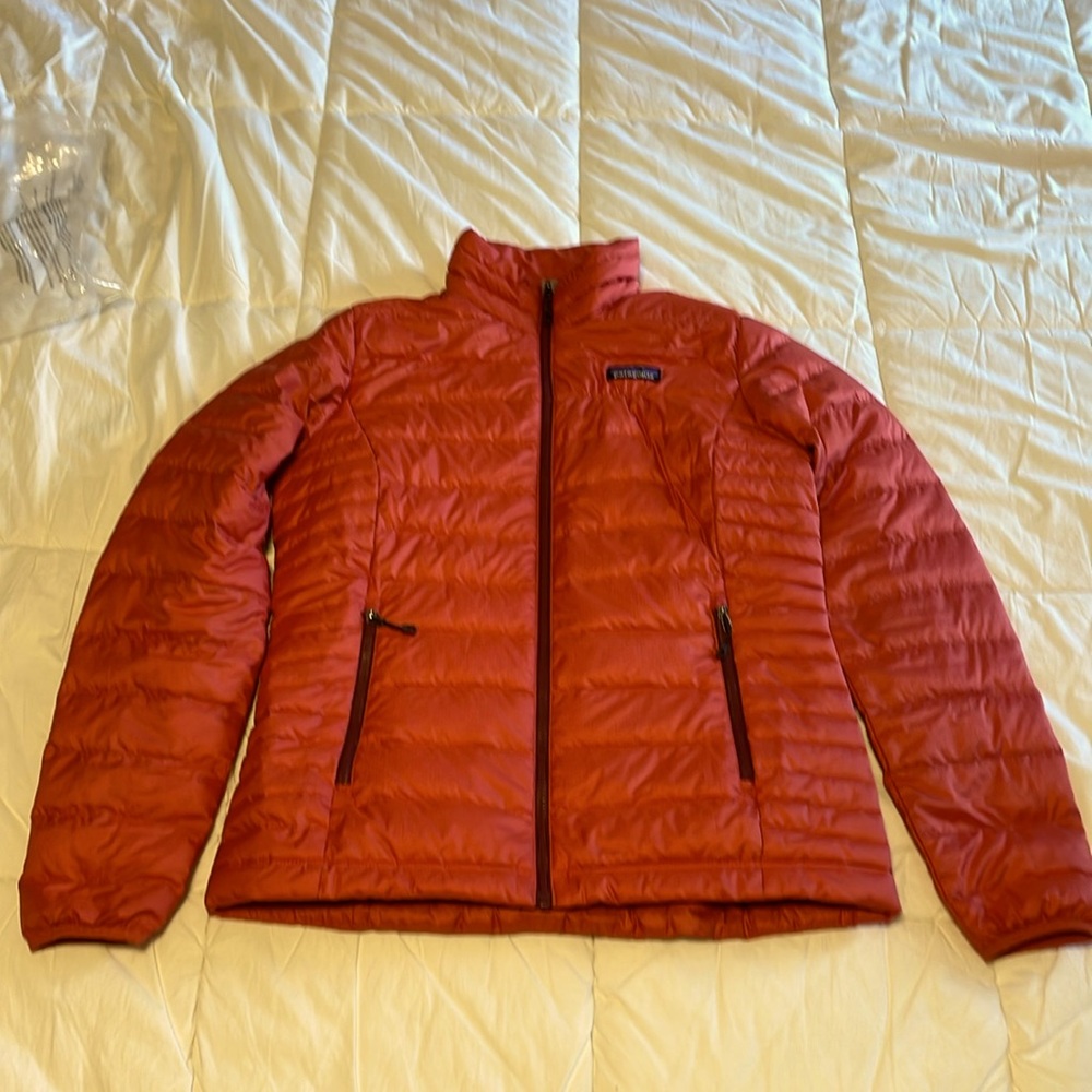 Patagonia Down Puffer Jacket Burl Red